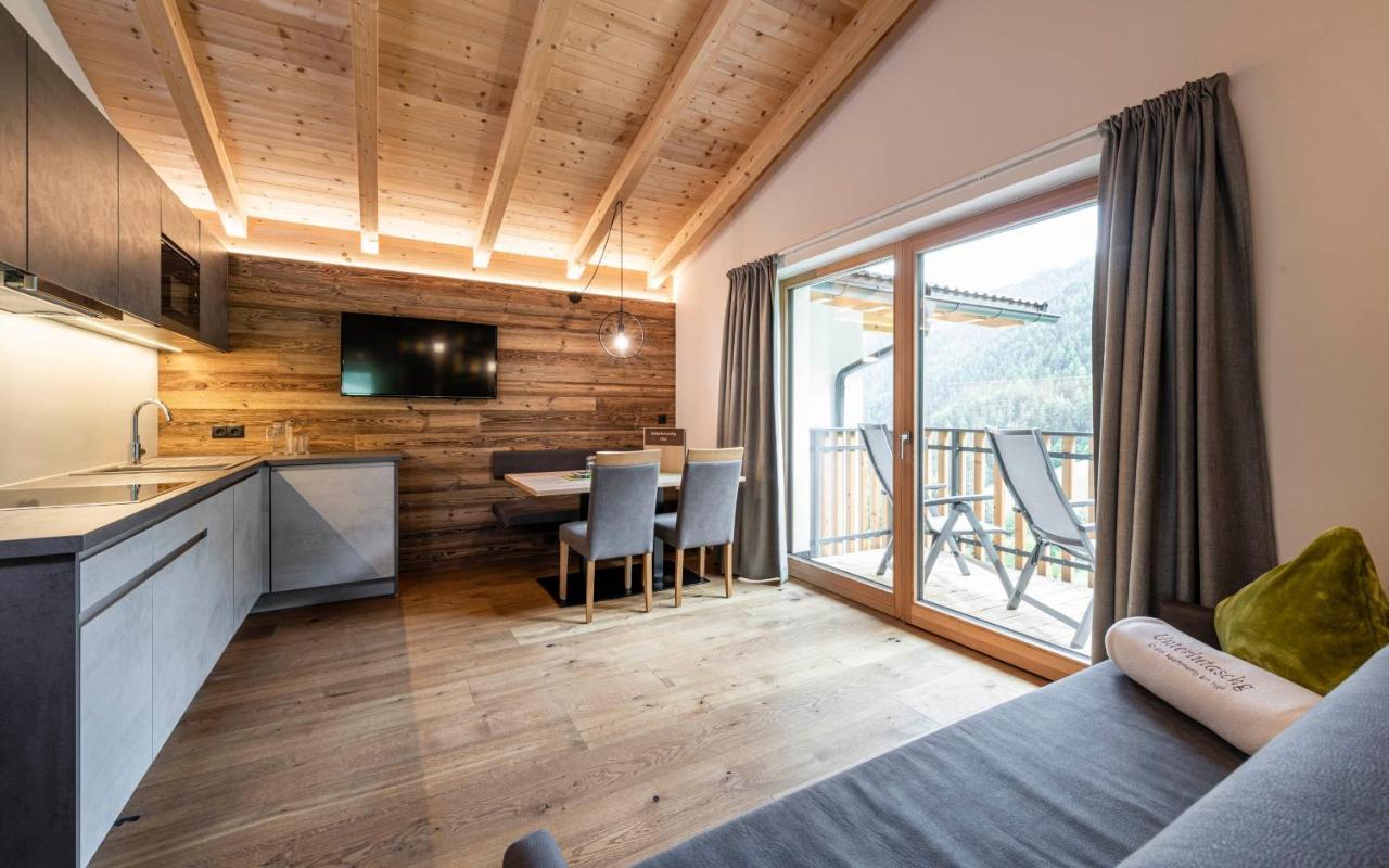 Unterlutaschg-Chalet Appartement Am Hof Slingia Exterior foto
